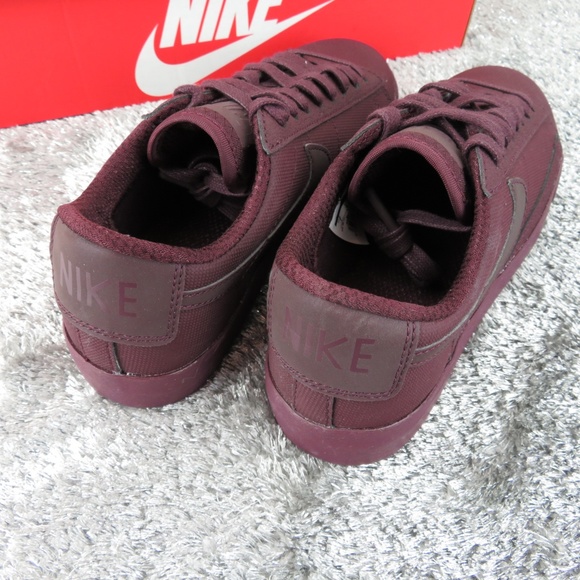 Nike Blazer Low Sneakers - Picture 4 of 5